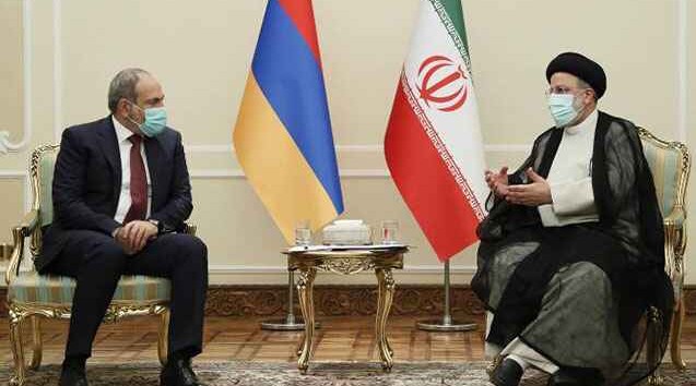 İran Prezidenti Paşinyanla görüşdü - <span style="color:red">FOTO- YENİLƏNİB</span>