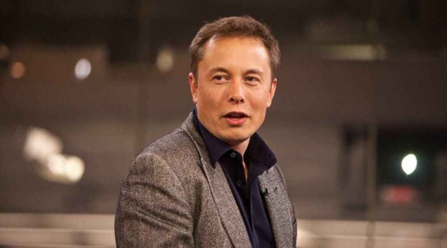 Elon Mask bir gündə 25 milyard dollar qazanıb