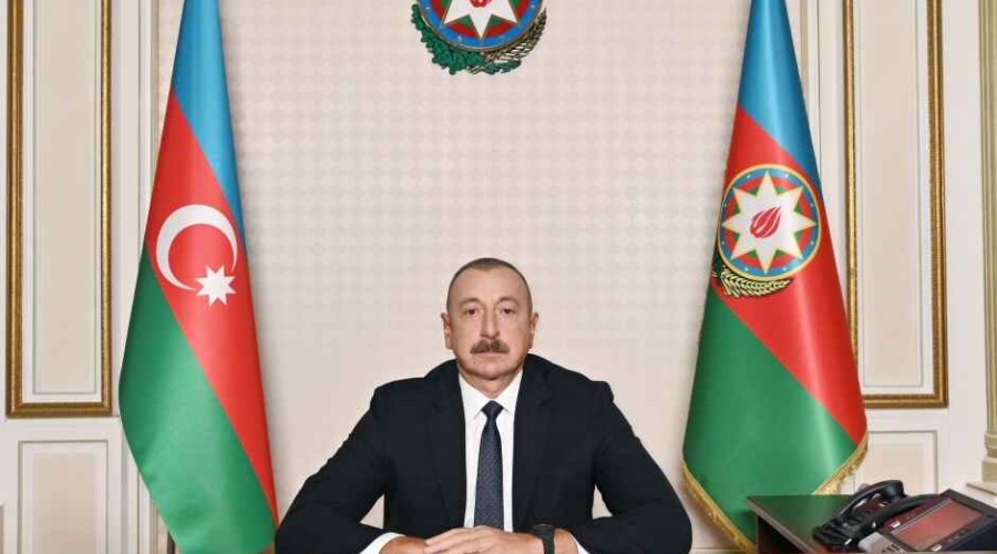 <span style="color:red">Мы показали всему миру, что азербайджанский народ – великий народ - Ильхам Алиев</span>