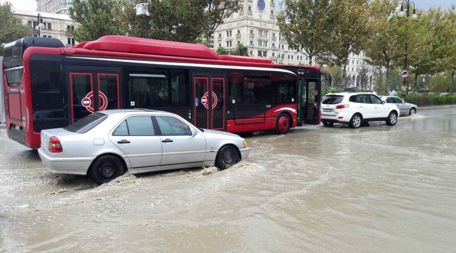 В Баку ожидаются проливные дожди <span style="color:red">- Предупреждение</span>