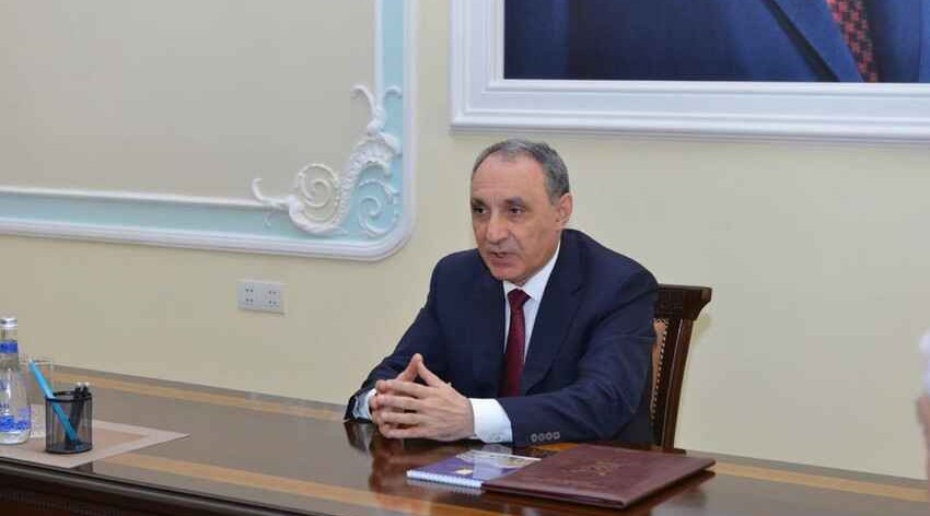 Kamran Əliyev Gürcüstanın Baş naziri ilə görüşüb