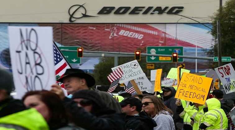 Boeing workers stage protest near Seattle over U.S. vaccine mandate