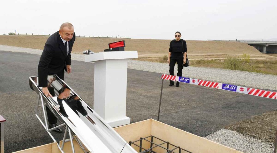 Prezident İlham Əliyev Füzuli-Ağdam avtomobil yolunun təməlini qoyub
