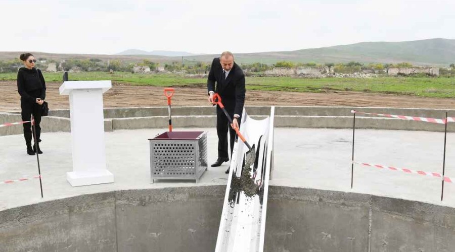 <strong>Президент Ильхам Алиев заложил фундамент нового «умного села» в селе Довлетъярлы Физулинского района - ФОТО</strong>