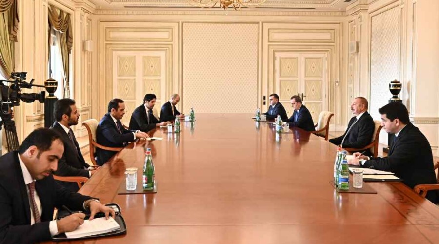 Глава государства встретился с заместителем премьер-министра Катара