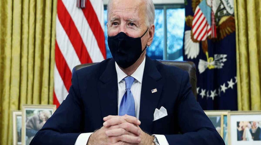 Covid: Biden sets new rules as air travel to the US reopens