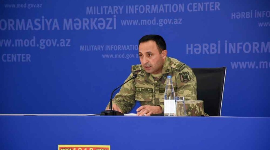 <strong>Анар Эйвазов: Атака Армении полностью провалилась, ситуация на границе остается напряженной</strong>