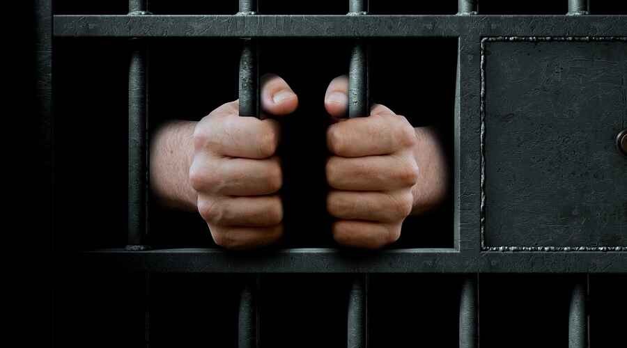 В Азербайджане 2200 осужденных полностью освобождены от наказания