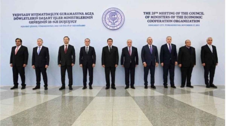 Azerbaijani FM attended the 25th meeting of Council of Foreign Ministers of OIC