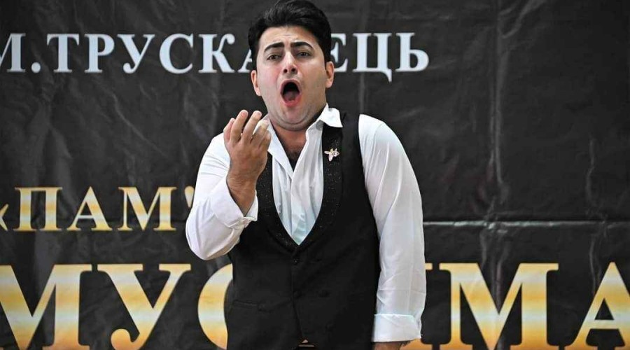 Представитель Азербайджана стал победителем Международного конкурса вокалистов <span style="color:red">- ФОТО</span>