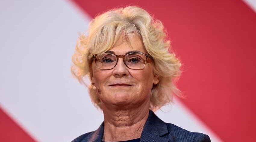 Christine Lambrecht becomes German defense minister