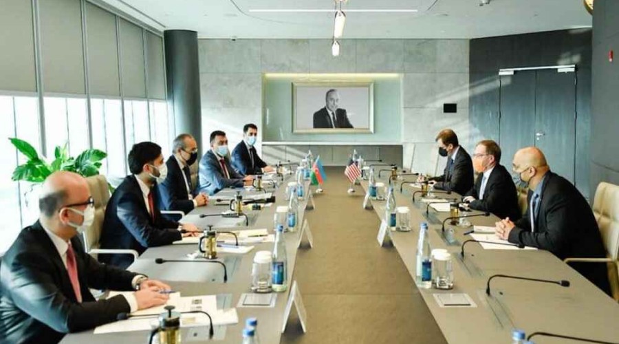 <strong>Микаил Джаббаров встретился с послом США в Азербайджане</strong>