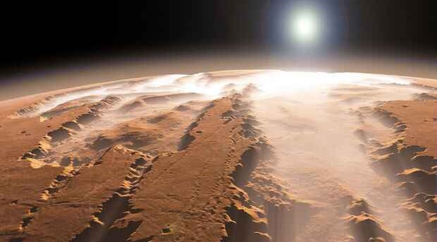 Marsda böyük buz yataqları aşkar edilib