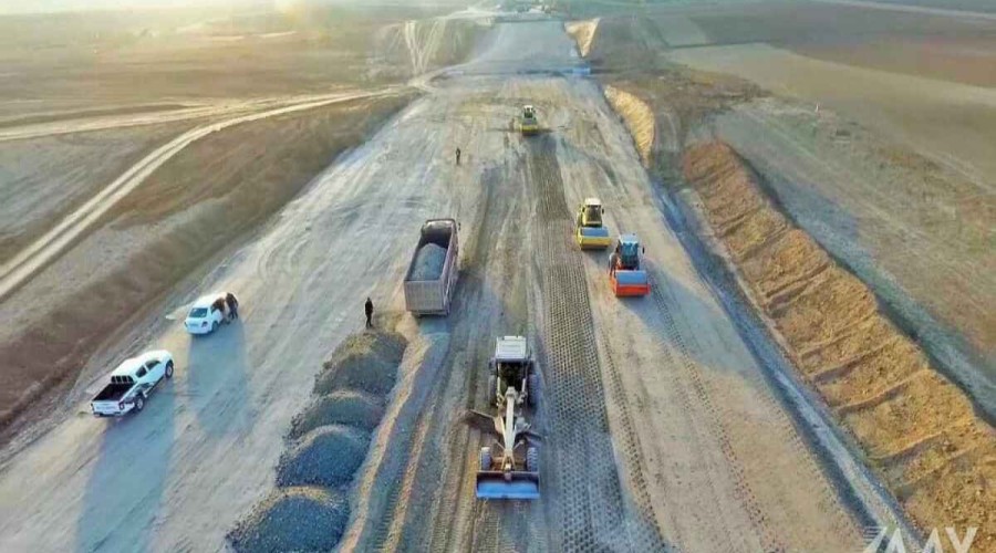 Construction of Ahmadbayli-Fuzuli-Shusha highway rapidly continued-PHOTO