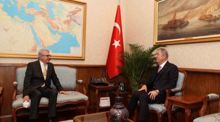 Хулуси Акар принял спецпредставителя Турции по Армении