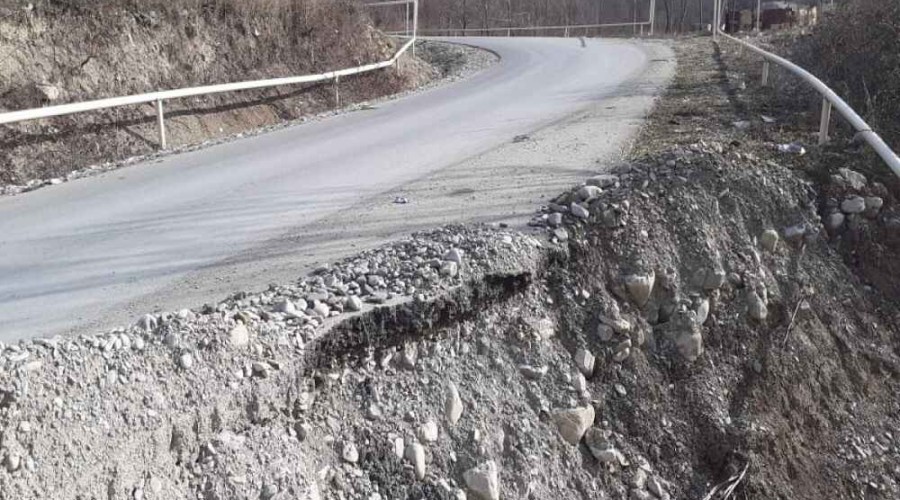 Landslide occurred in Shamakhi, newly constructed road collapsed-PHOTO