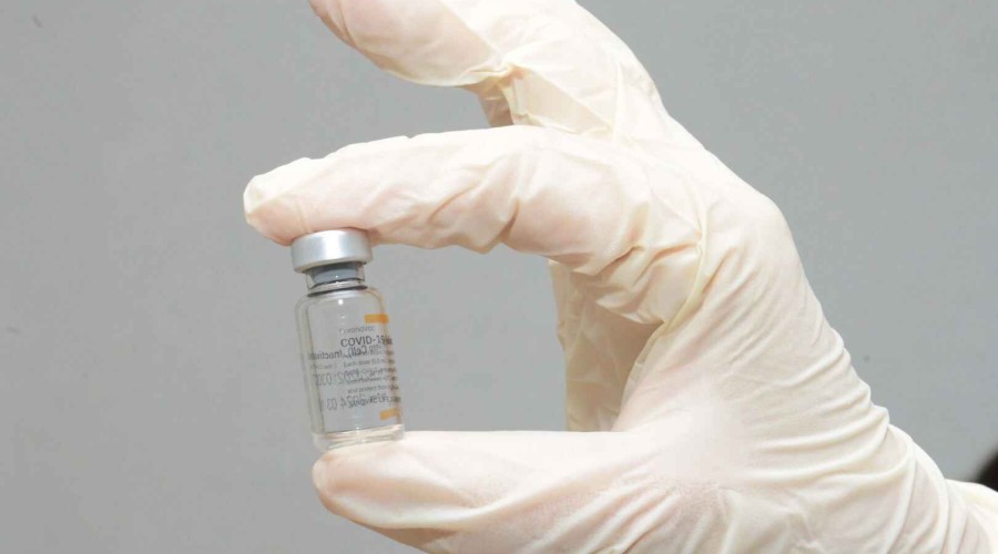 Kasıb ölkələr bir milyard doza vaksin aldı