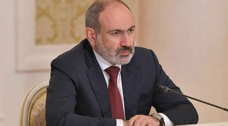 Pashinyan mulls situation on Azerbaijan-Armenia border with EU representative