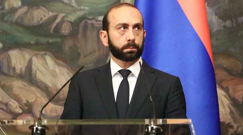 Mirzoyan: Azerbaijan, Armenia discussing border security mechanisms