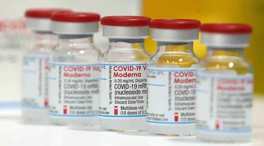 U.S. CDC recommends Moderna COVID-19 vaccine after FDA's full approval