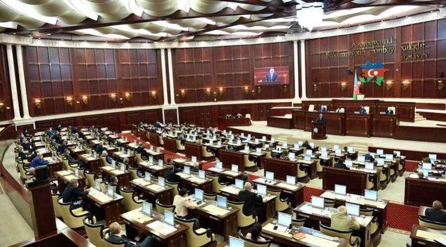 Azerbaijani MPs to visit Yerevan