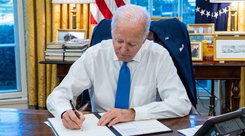 Biden signs executive order to deny Russia chance to profit 