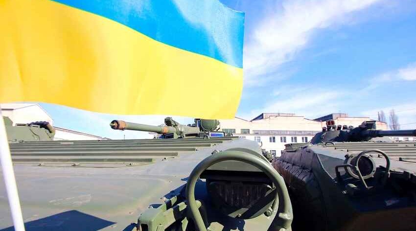 18,000 weapons distributed to reservists in Ukraine's Kiev