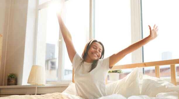 7 Genius Tips for Waking Up Early