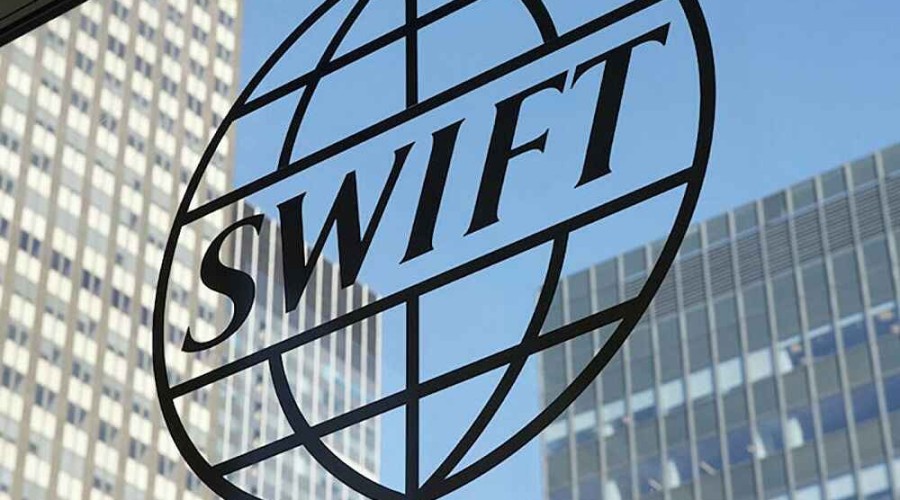 Несколько банков РФ отключены от SWIFT