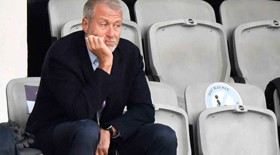 Roman Abramovich confirms he will sell Chelsea FC with sanctions looming