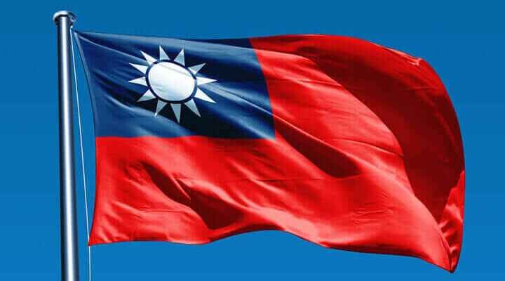 Taiwan warns against war