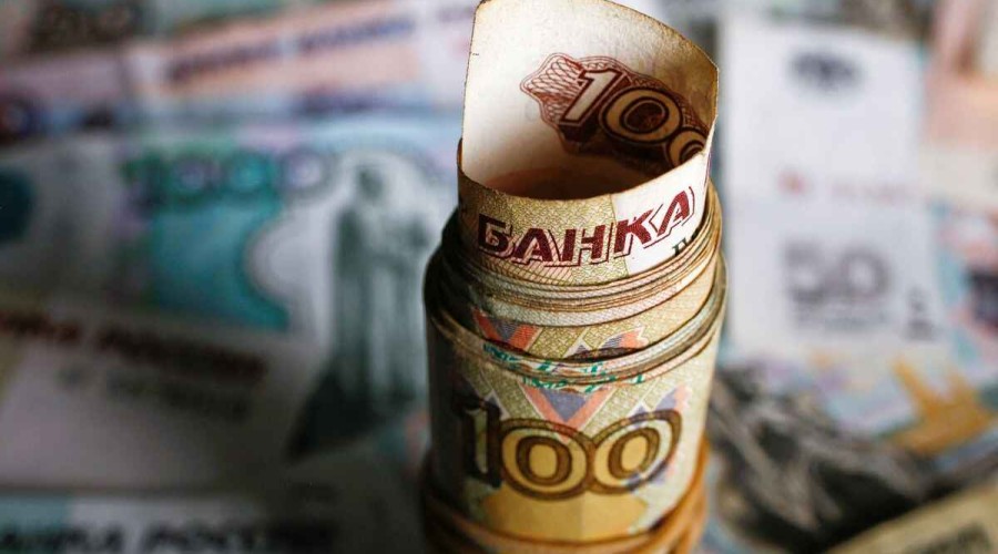 Russia warns it may be forced to pay foreign currency debt in roubles due to sanctions
