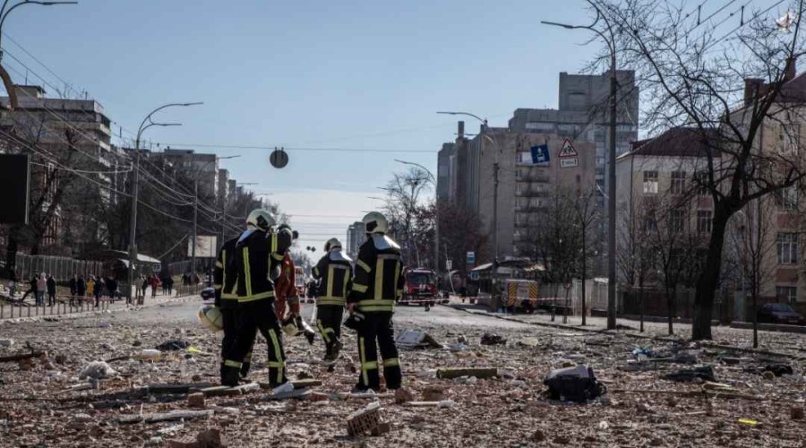 Four children wounded as buses hit by shelling - Ukrainian governor