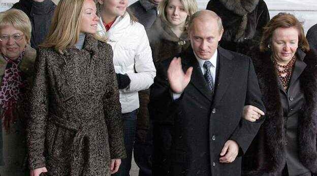 US may sanction Putin's two daughters