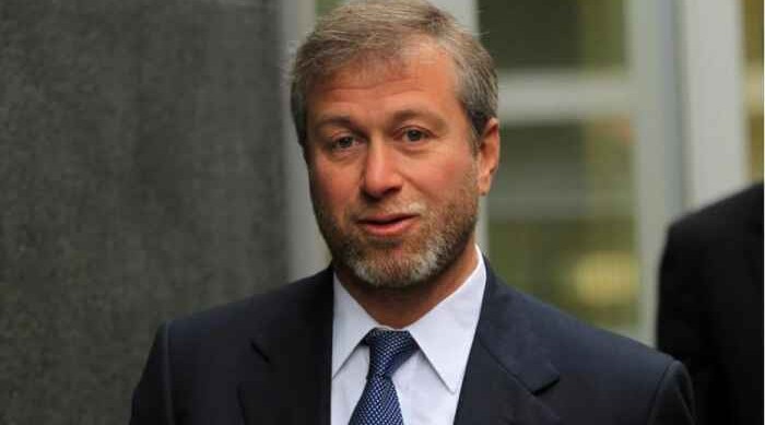 Roman Abramovich is attempting to buy another football club from Spain league