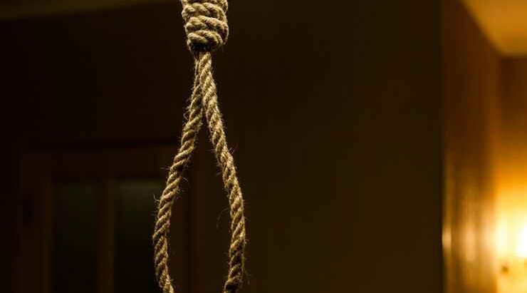 A teacher found out that he had cancer and hung himself after he found out in Lankaran