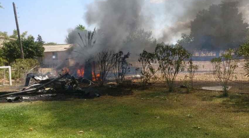 One found dead after small plane crashes in Los Angeles