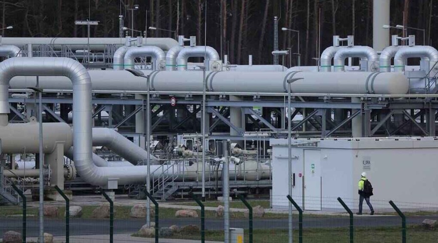 Russia-Ukraine live news: Gazprom cuts gas to Poland, Bulgaria