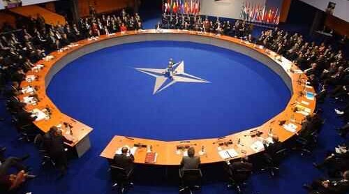 West must gear up for war - former Nato commander