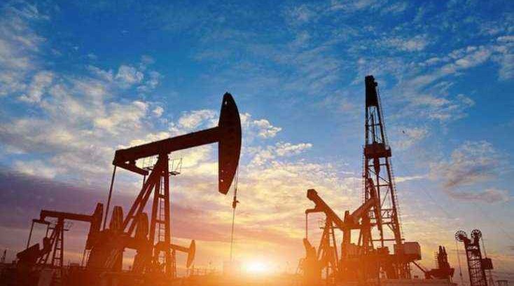 Azerbaijan oil price slightly decreases