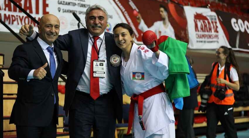 Azərbaycanın qadın karateçisi Avropa üçüncüsü olub