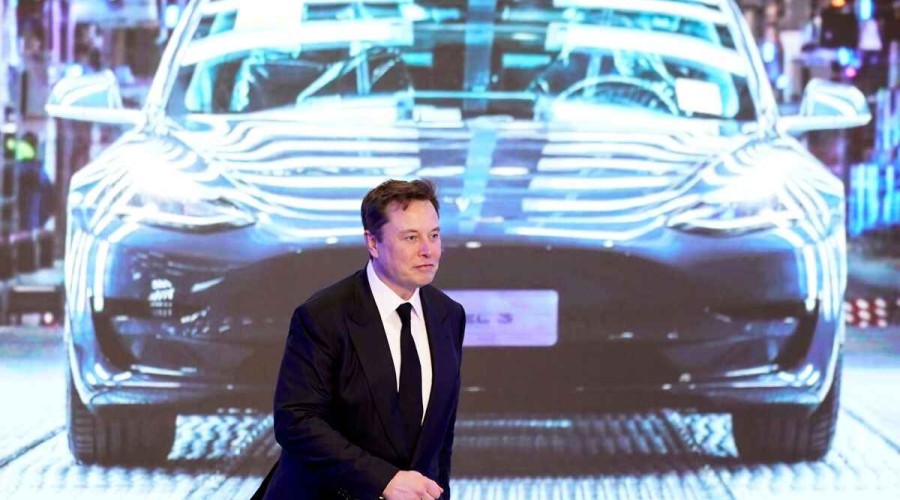 Exclusive: Elon Musk wants to cut 10% of Tesla jobs