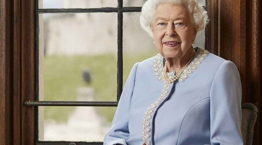 Queen misses Derby but celebrations continue