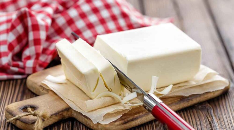 Азербайджан увеличил импорт мяса, молока и сливочного масла