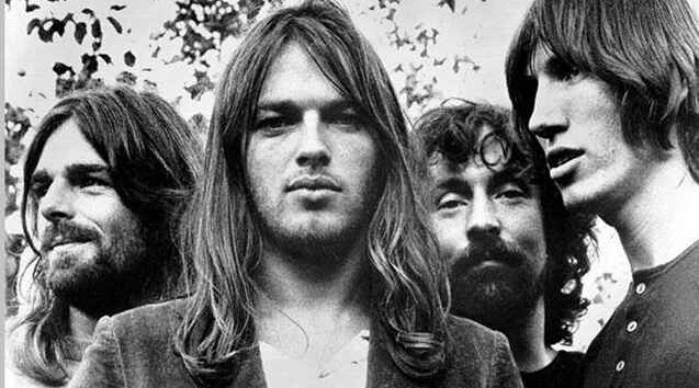 Əfsanəvi “Pink Floyd” müəllif hüquqlarını satır