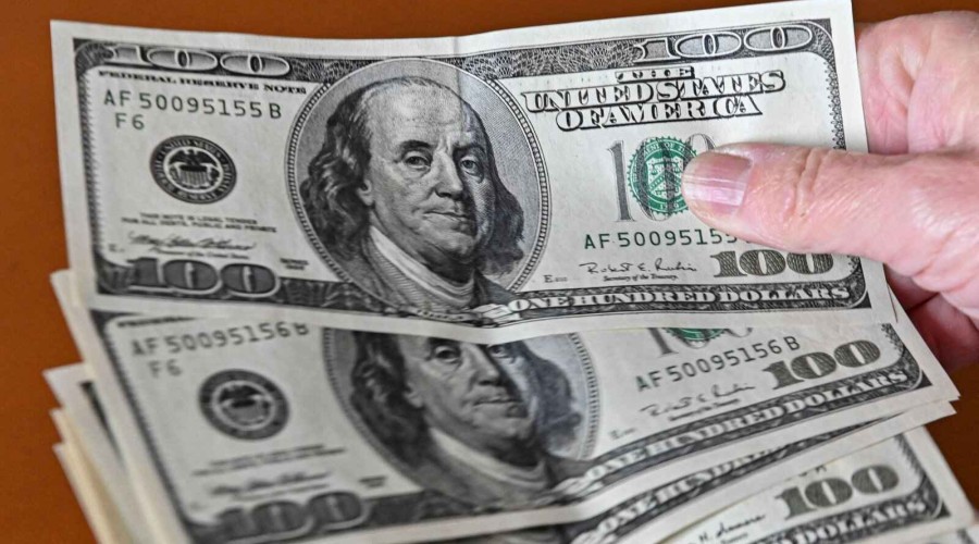 Double-edged sword: US multinationals grapple with soaring dollar