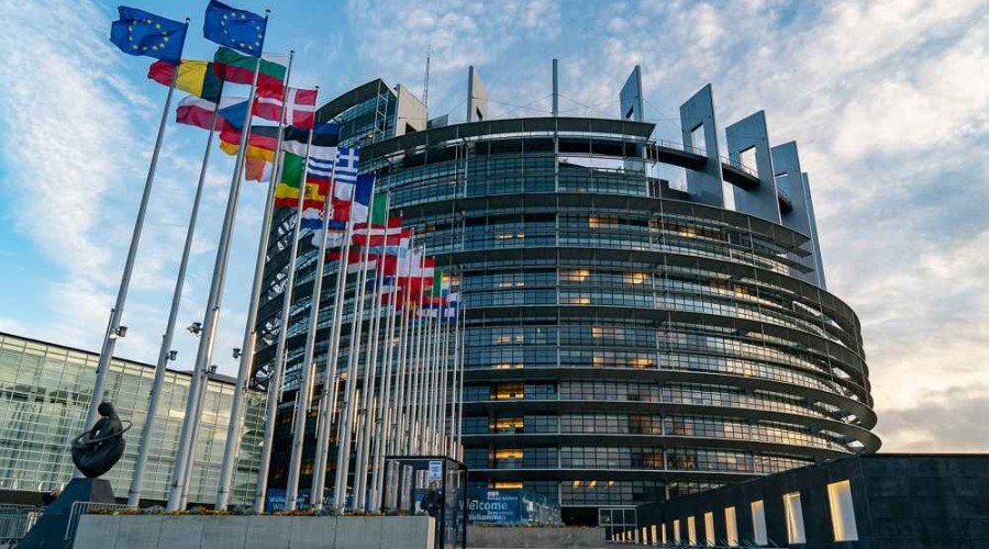 Европарламент поддержал предоставление Украине макрофинансовой помощи ЕС в €1 млрд