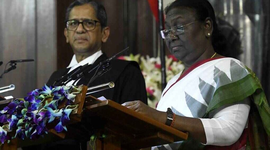 Draupadi Murmu takes oath of office and becomes India's 15th president