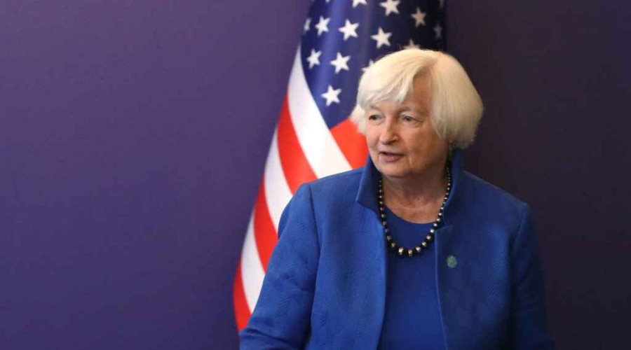 Yellen downplays US recession risk