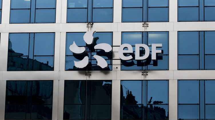French power group EDF requests its shares be suspended